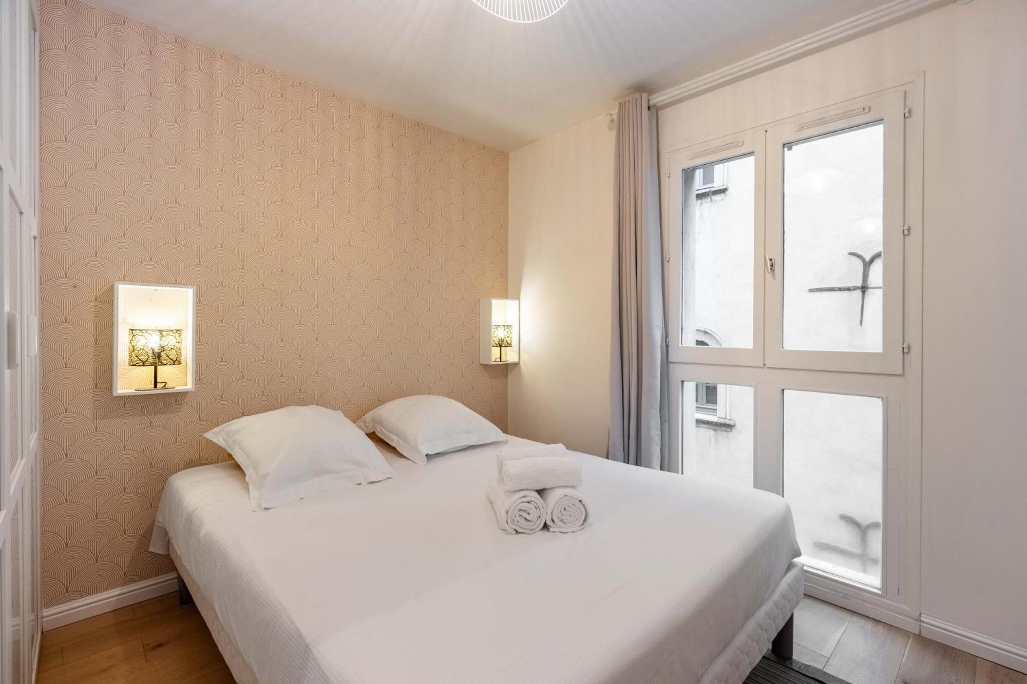 Ferienwohnung Le Precieux De Raoul Nancy Centre Avec Ascenseur Exterior foto