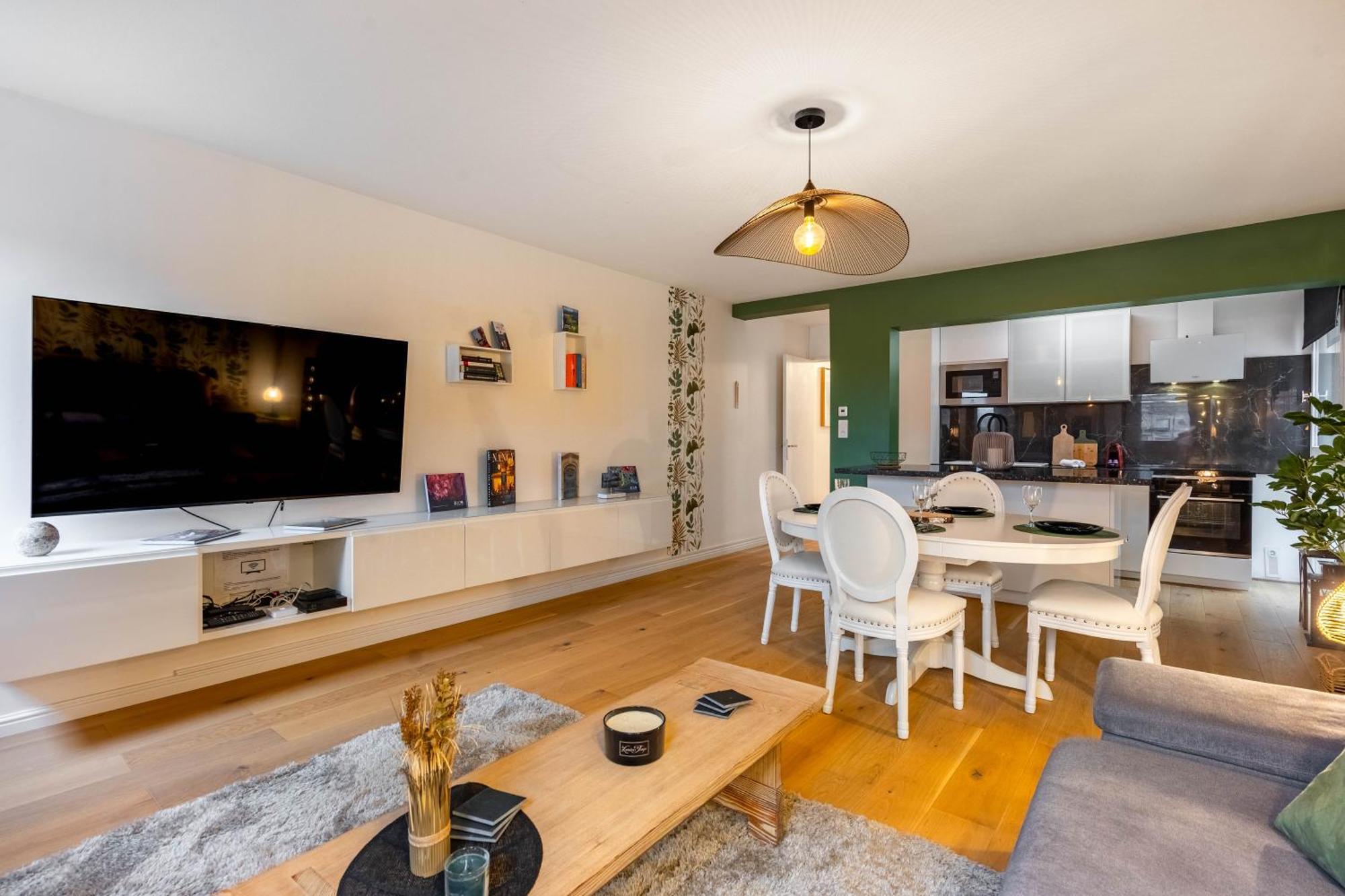 Ferienwohnung Le Precieux De Raoul Nancy Centre Avec Ascenseur Exterior foto