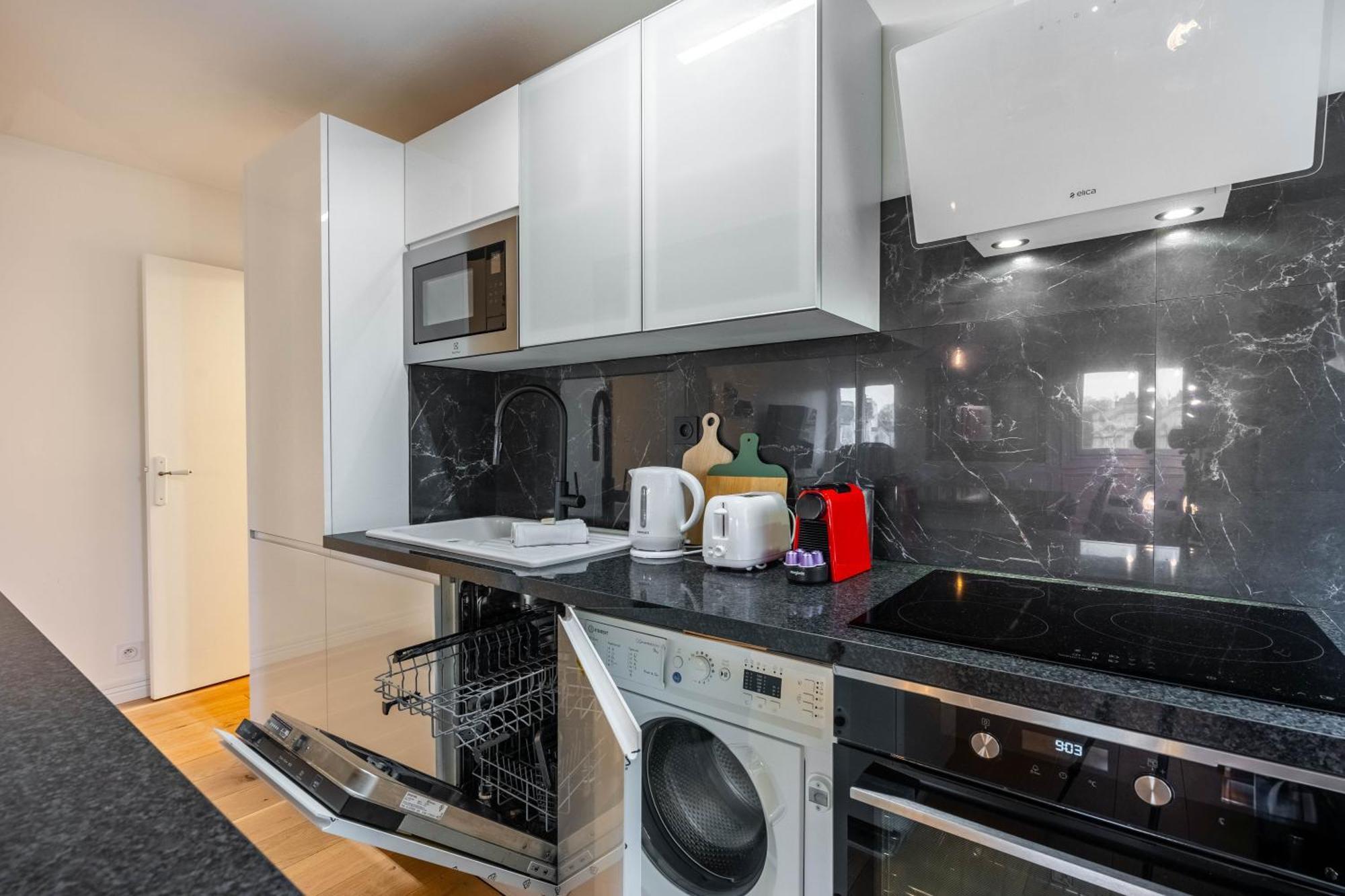 Ferienwohnung Le Precieux De Raoul Nancy Centre Avec Ascenseur Exterior foto
